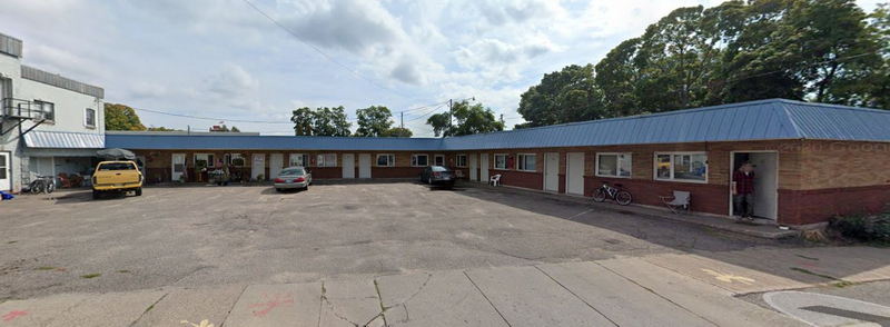 Rip Van Motel (Rip-Van Motel) - 2019 Street View (newer photo)